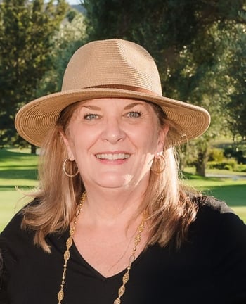 Colleen Weeks headshot